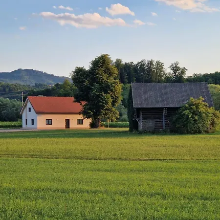 Linden Retreat With Sauna