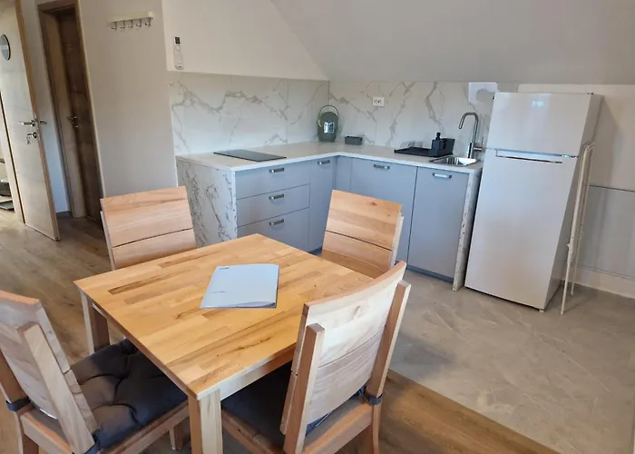 Appartement Linden Retreat With Sauna Spodnje Mestinje