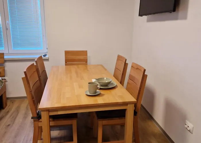 Linden Retreat With Sauna Appartement *